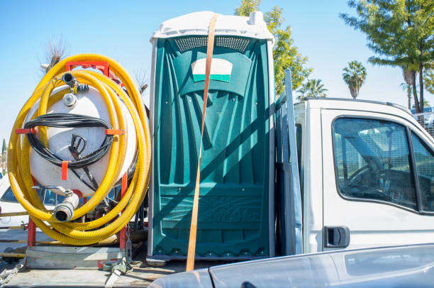 Best Portable restroom trailer rental  in Green Oaks, IL